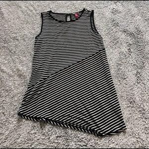 Vince camuto Black & white striped tank!